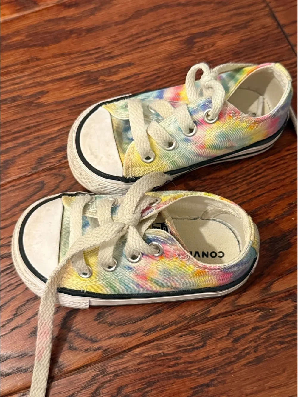 Toddler converse 4c